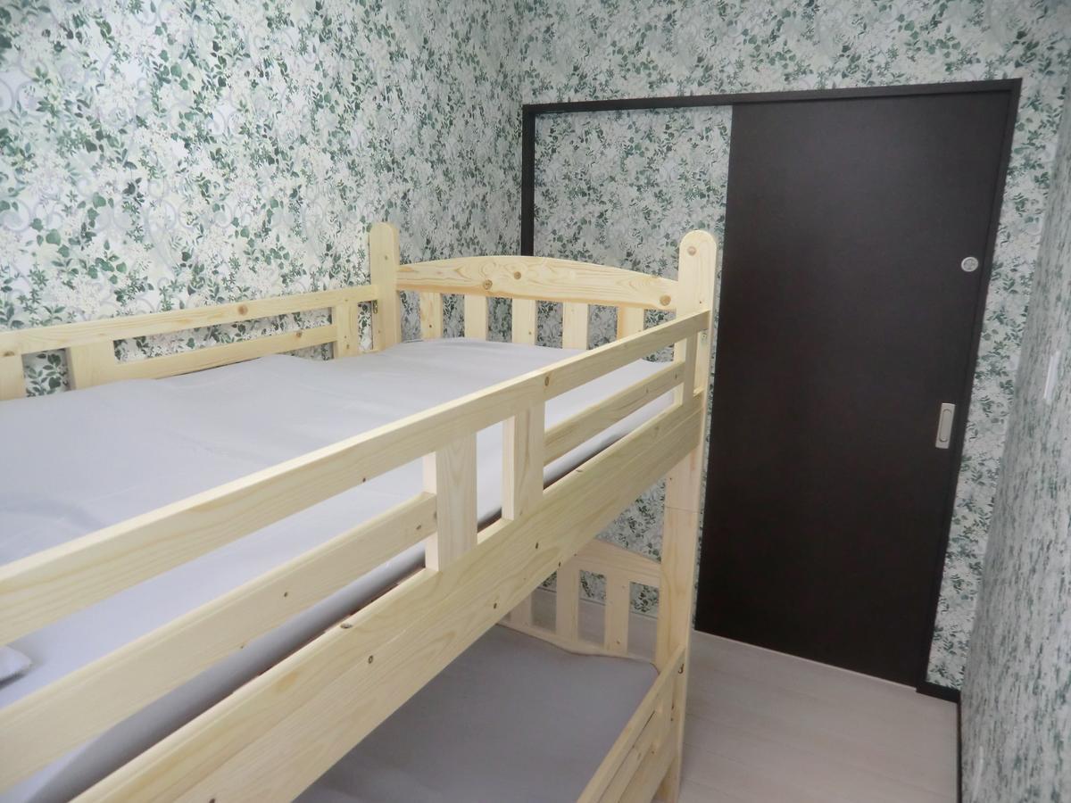 Guest House Kokokara Наха Экстерьер фото